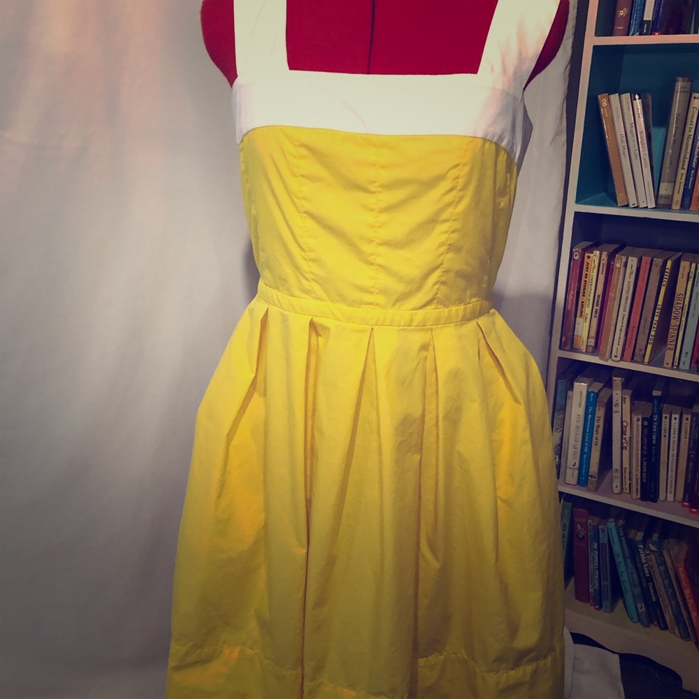 Gap vintage-style yellow dress W/ POCKETS